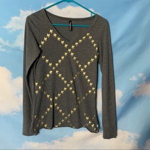 Gentle Fawn- Gray Long Sleeve Tee Deer Print M